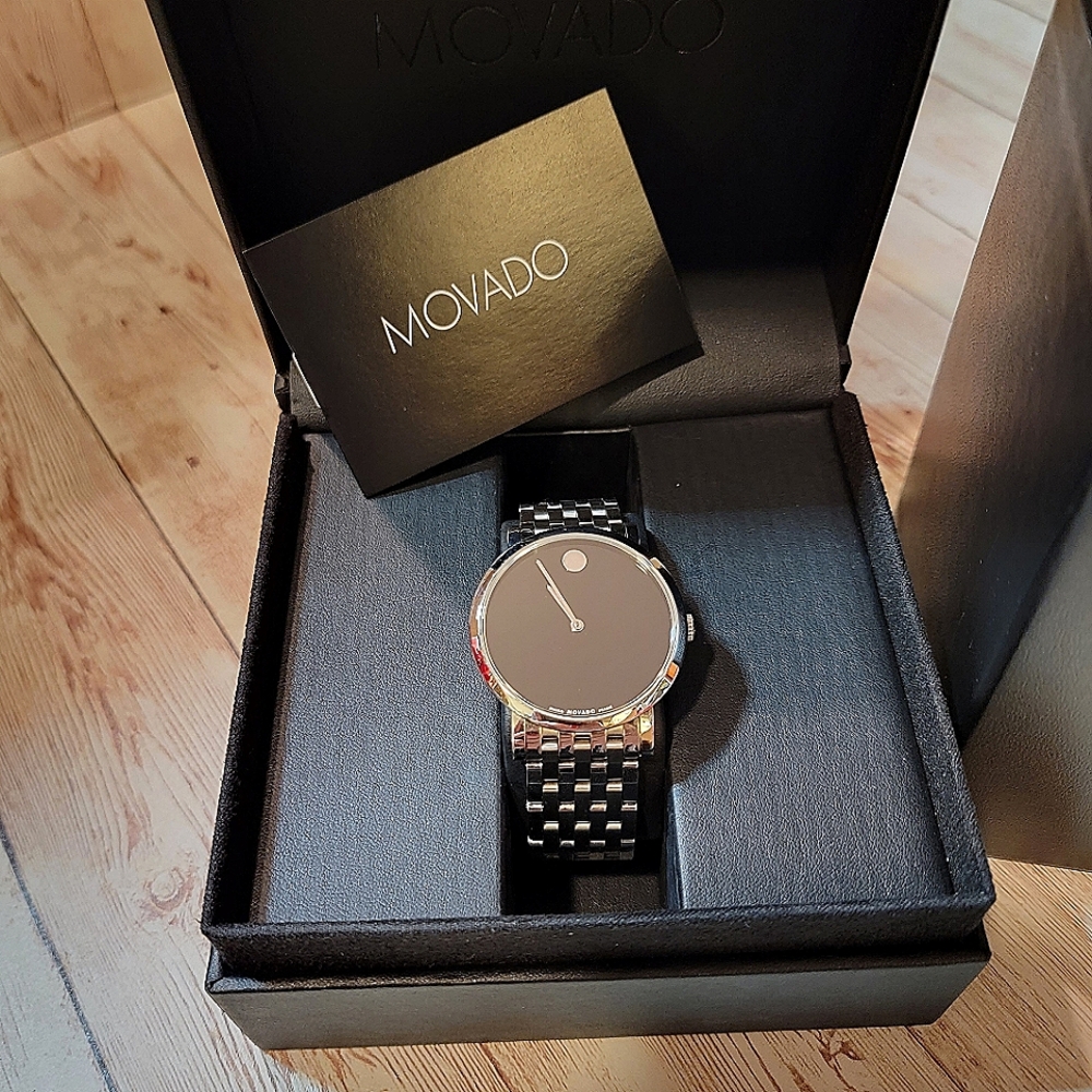 Women's MOVADO Museum  Automatic Watch Sz 6.5